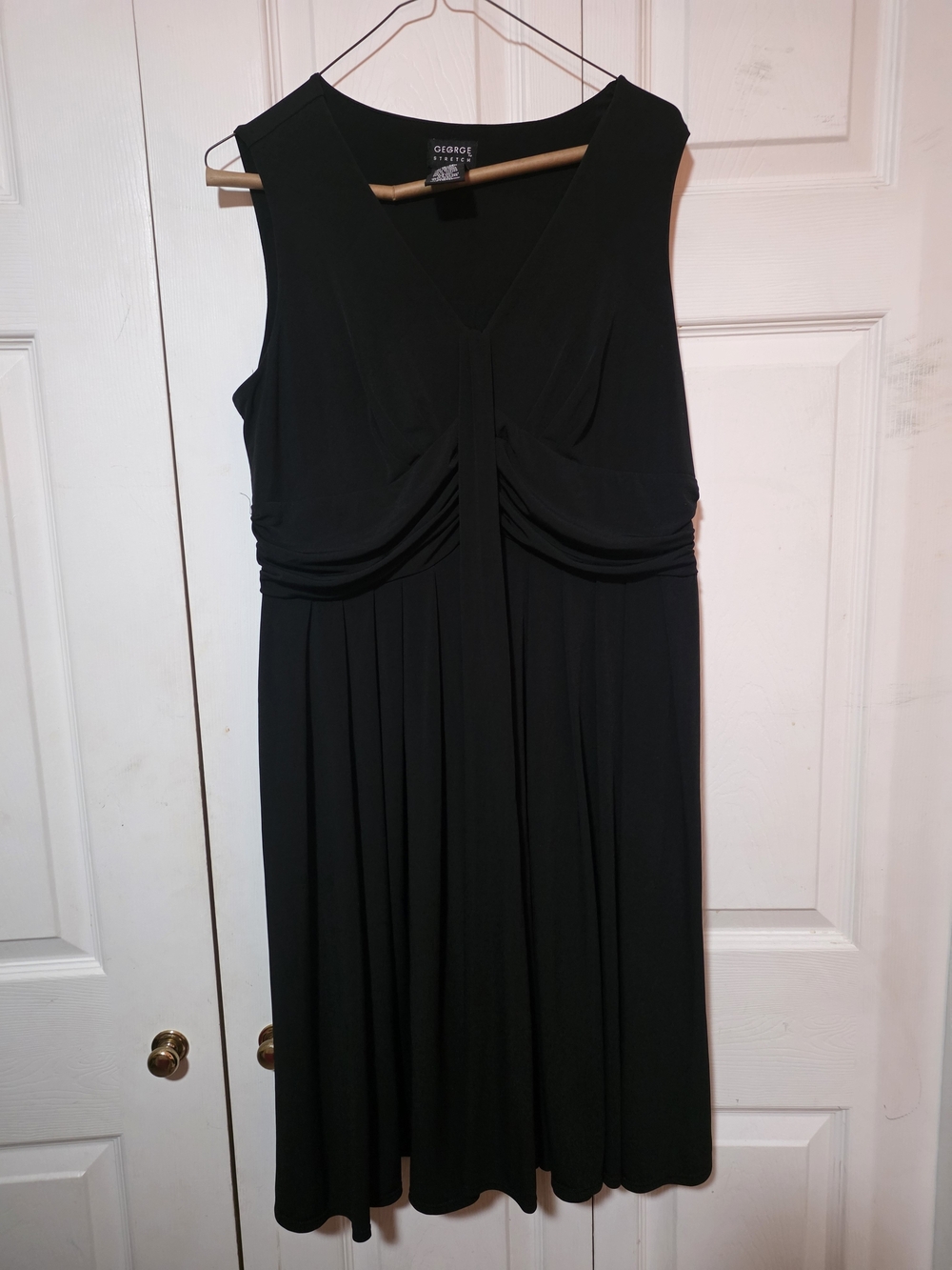 George Sleeveless Black V-Neck Pleated Dress